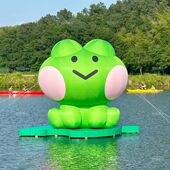 充气青蛙气模卡通水上吃西瓜青蛙商场活动户外露营主题美陈装 饰