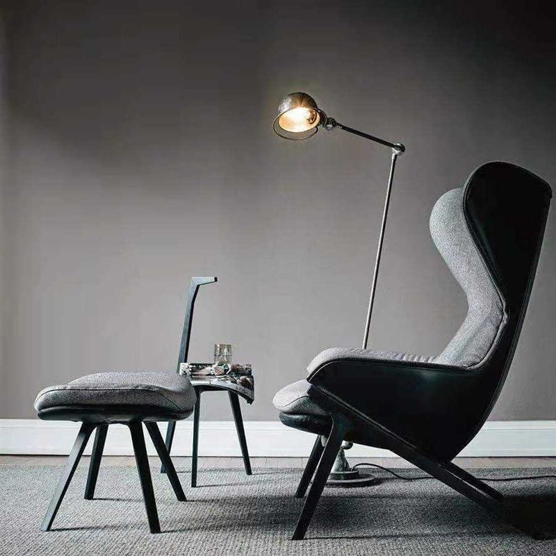 意式极简皮革休闲实木老虎椅w现代创意设计师客厅卧室成人高背单