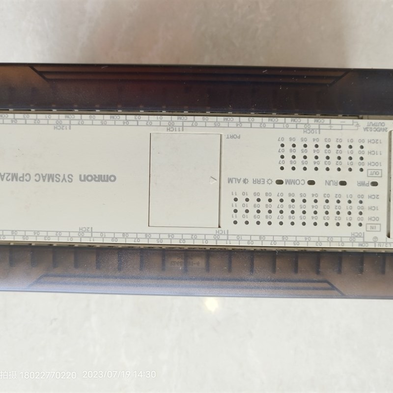 OMRON欧姆龙可编程序控制器CPM2AH-K6OCDR-A备品备件一台