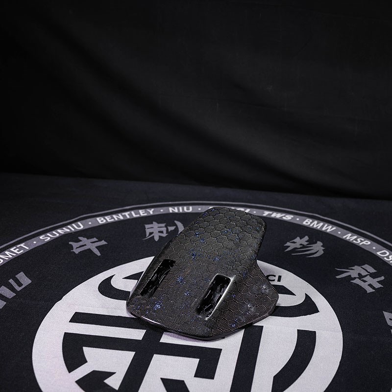 九号电动车机械师二代Mmax2改装蜂窝N蓝箔碳纤维外壳挡风板