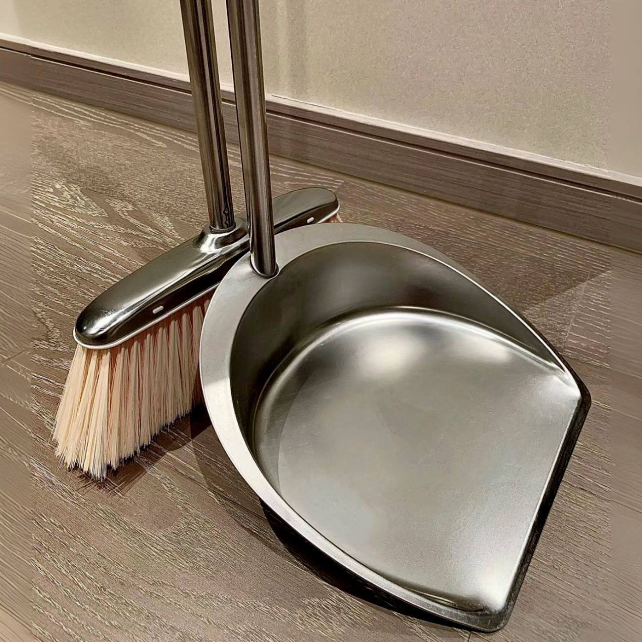 2025新款不锈钢耐用扫把簸箕套装家用加厚扫地笤帚高颜值2合1