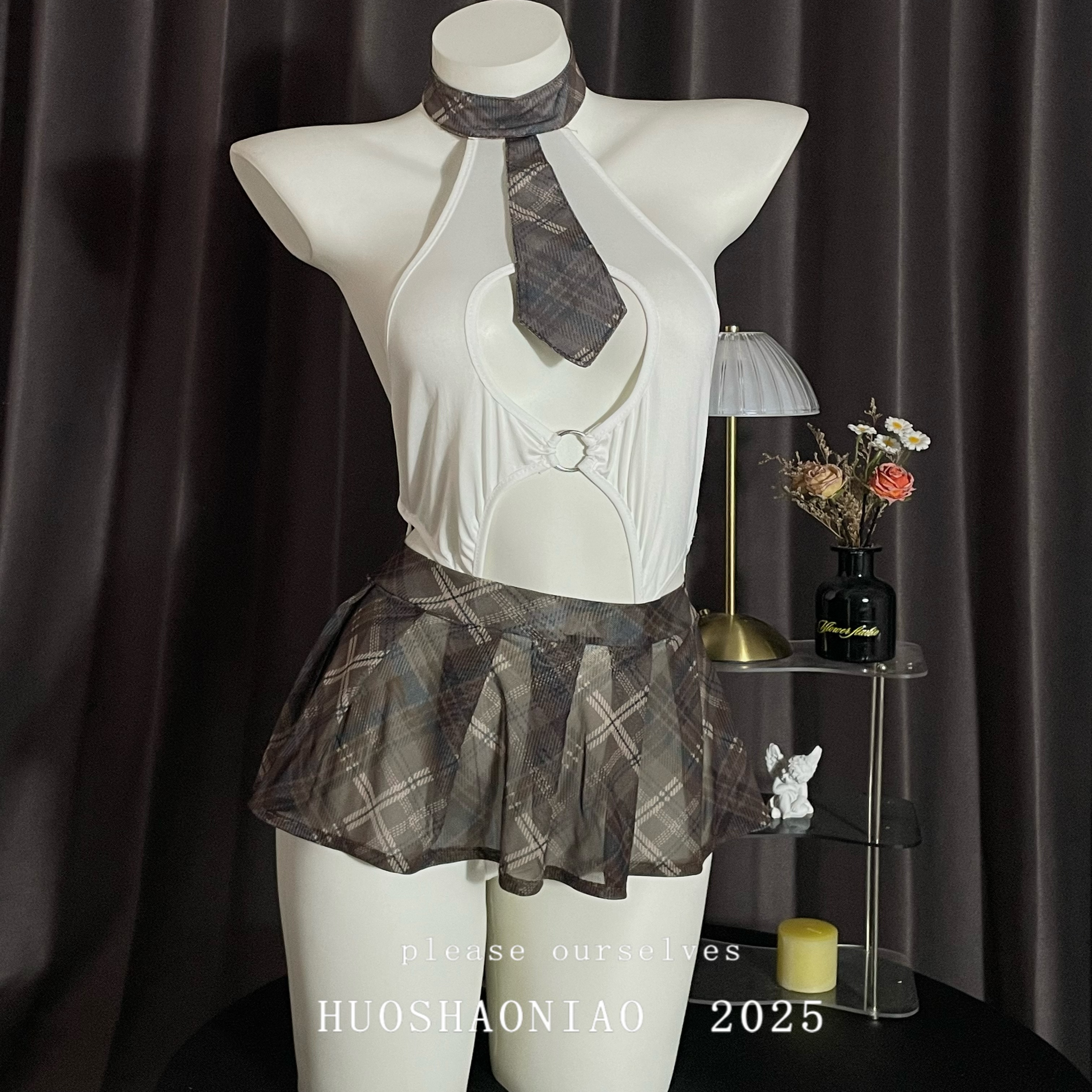 JK制服套装学院风格子短裙连体衣