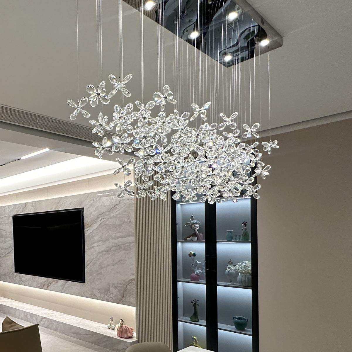 餐厅水晶吊灯轻奢现代花朵创意灯高级感客厅意式长条岛台吧台灯具