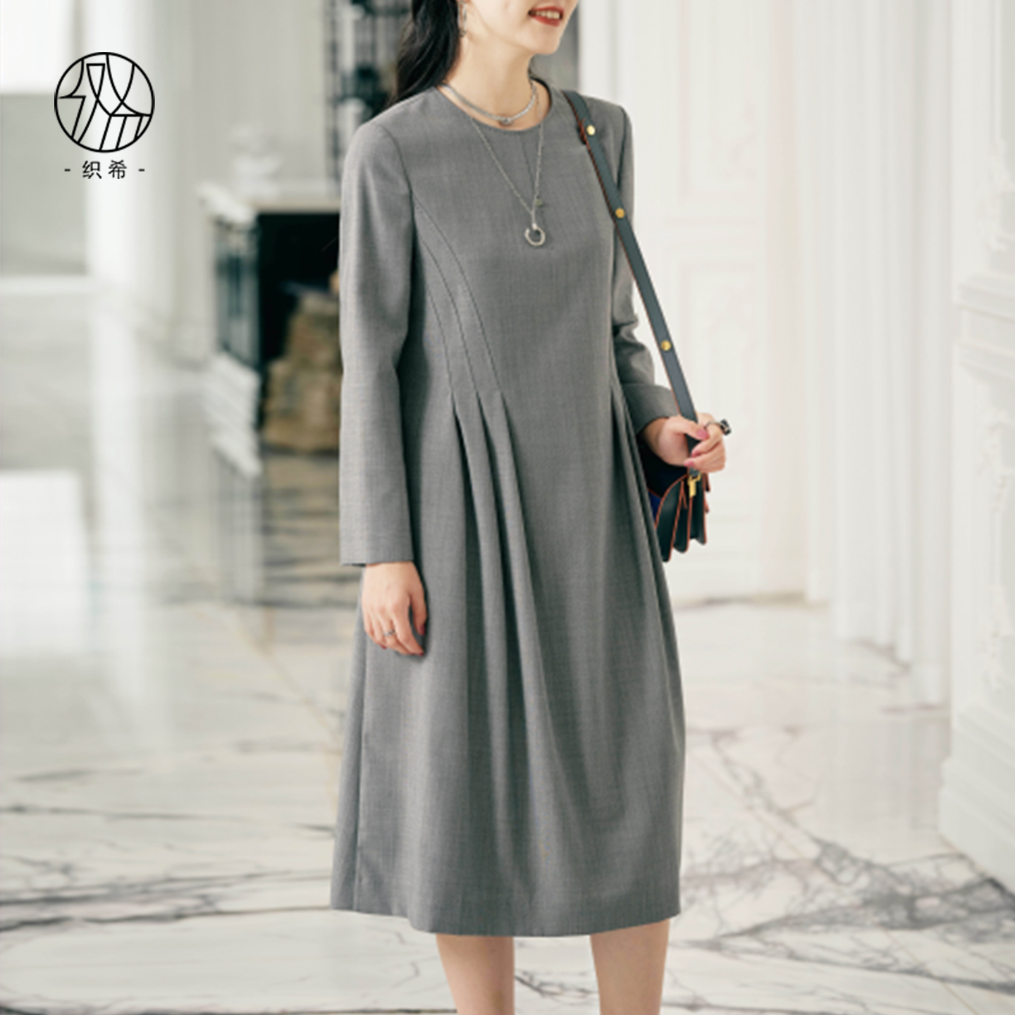 新款优雅气质舒适休闲百搭连衣裙
