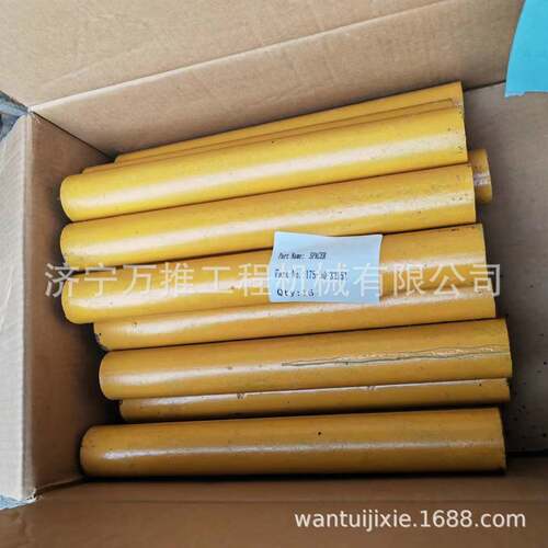 推土机D155 D135 套筒 175-30-32151