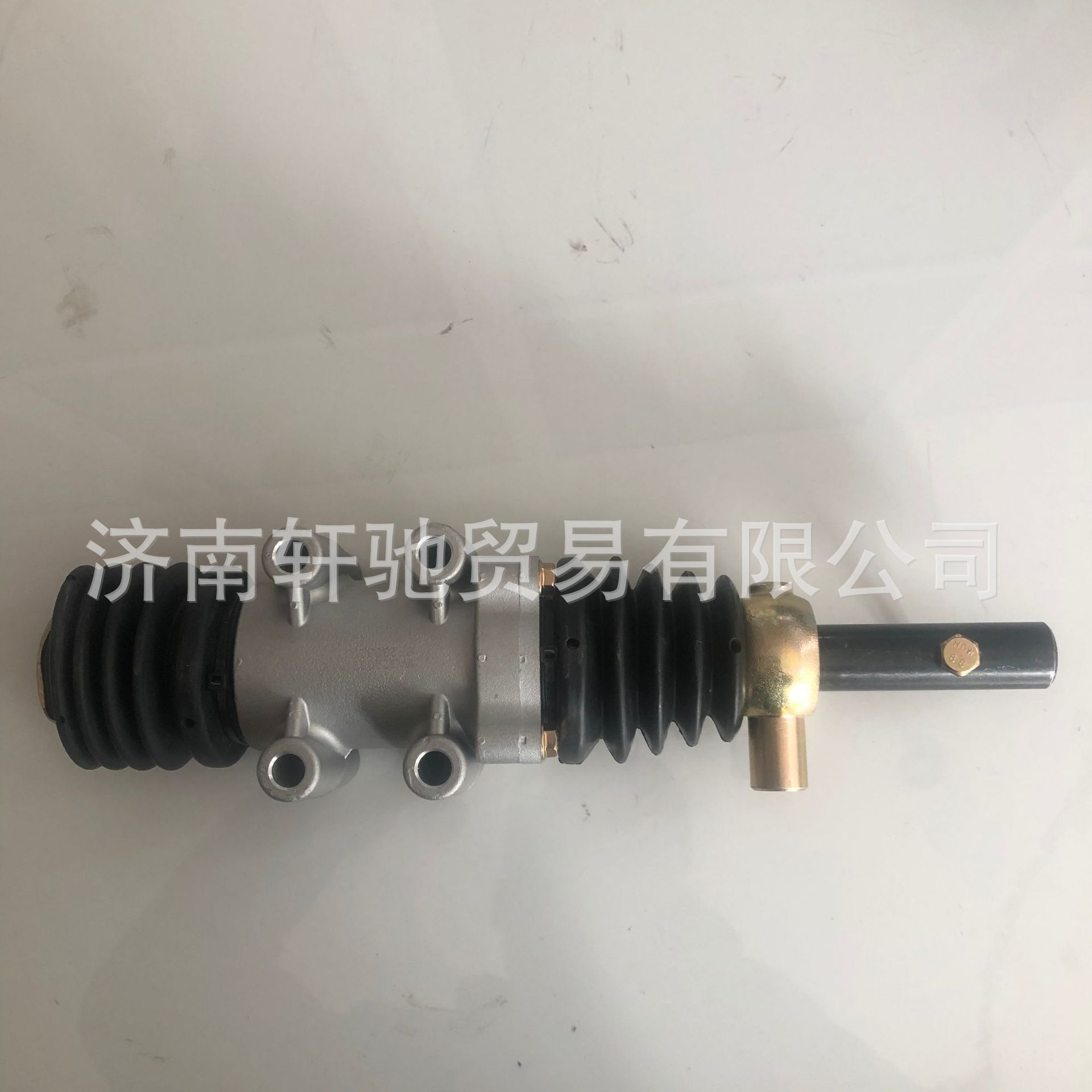 适用于重汽HW19710T变速箱WG2203210410离合器助力器