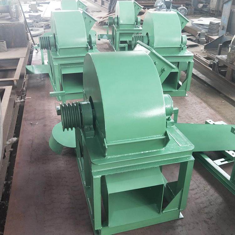 小型盘式木材削片机420型树根竹子切片机多功能湿木材杂木刨花机