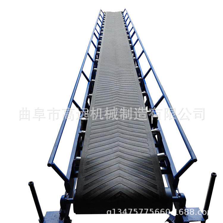 玉米装卸皮带输送机污泥矿泥输送机移动升降防滑皮带输送机图片