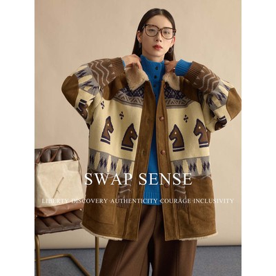 SWAP SENSE牧羊棋语·复古休闲风翻领皮毛一体马头纹样大廓形外套