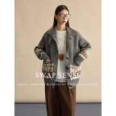 SWAP SENSE几何絮语·复古休闲松弛感立领灰色牛角扣提花针织外套
