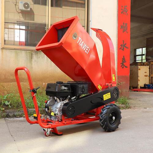 直供移动汽油果园枝条粉碎机树枝粉碎机园林树叶打碎切片机碎木机