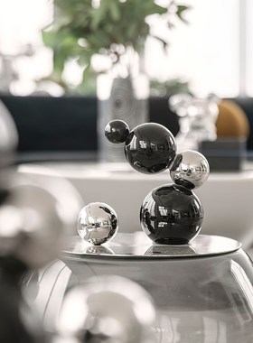 现代轻奢水晶玻璃几何摆件设计师透明气泡模型魔T方软装样板房摆