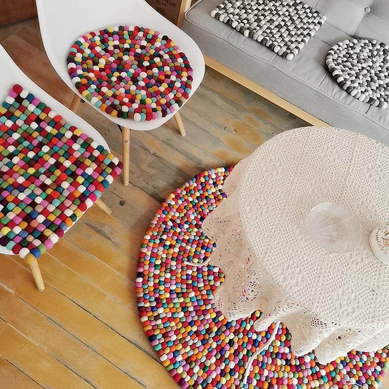 尼泊尔羊毛毡靠垫手工彩色球客厅地毯地板靠垫汽车座椅靠垫方形40,居家布艺,椅垫,淘宝优惠券,粉丝福利购,淘宝优惠卷