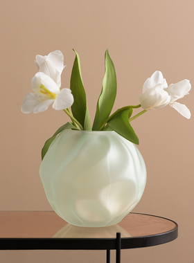 现代简约浅绿色h小清新蒙砂褶皱圆球形玻璃花瓶摆件样板间客厅装