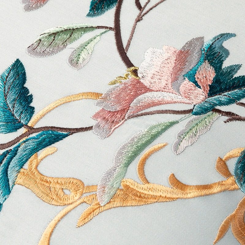 新式全棉贡e缎刺绣抱枕被 办公午睡被子 汽车靠垫 沙发两用抱枕被,居家布艺,抱枕被,淘宝优惠券,粉丝福利购,淘宝优惠卷