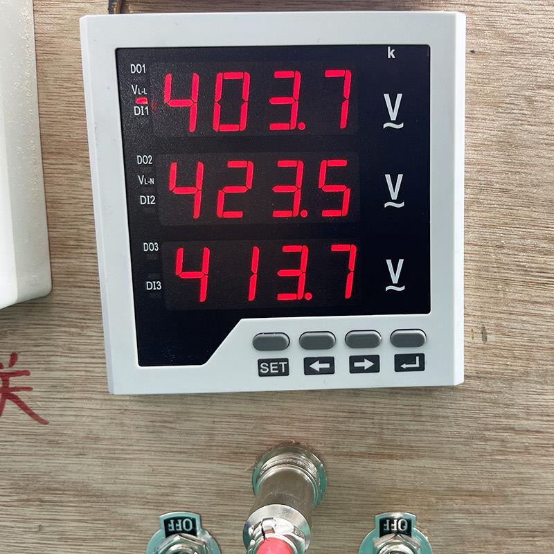 三相电压表数显220V数字3