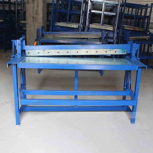 Aluminum copper iron plate foot type shearing machine
