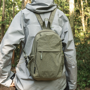 多功能两用胸包男女小型双肩包户外登山小背包轻便防水旅行斜挎包