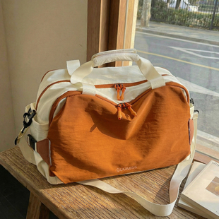 旅行包女大容量手提轻便防水行李袋短途外出旅游登机待产包收纳袋