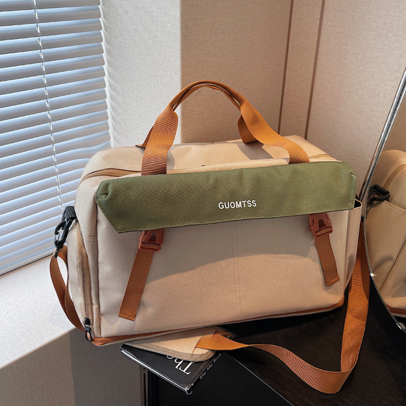 大容量短途旅行包女出差手提轻便行李袋扩容斜挎运动健身包行李包