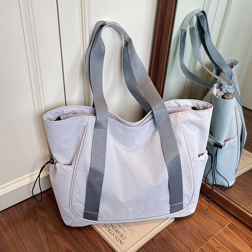 大容量手提健身包女短途旅行包袋