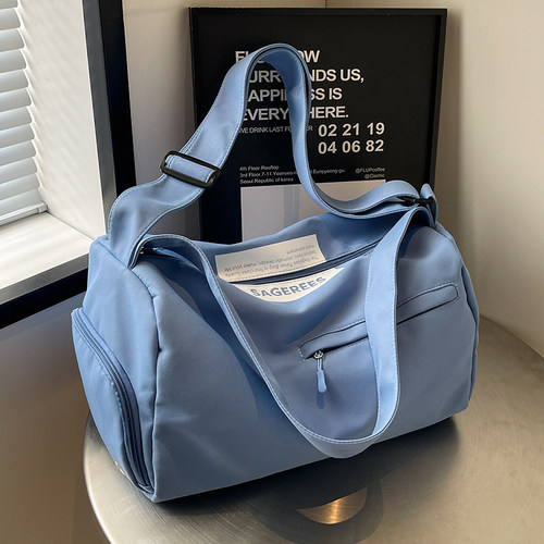 健身包游泳包轻便防水训练旅行包