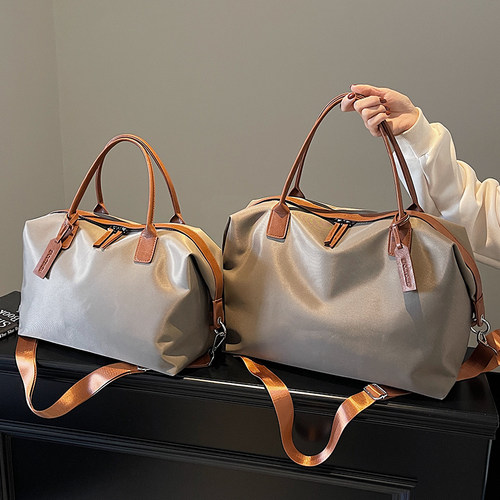 大容量手提短途旅行包收纳行李包