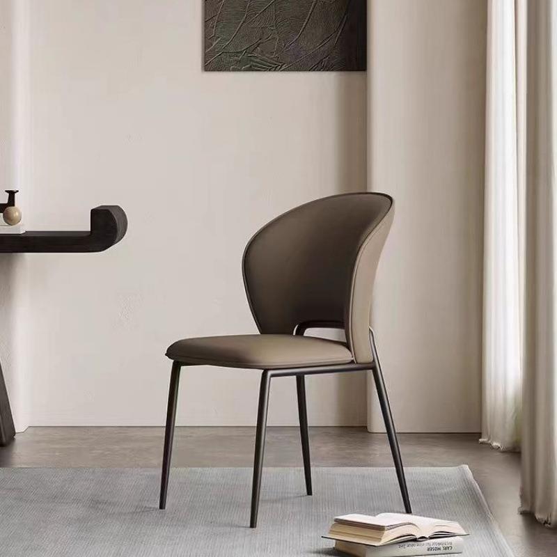 简约现代意式极简皮艺餐椅餐厅家用软靠背椅子设计师款样板房凳子
