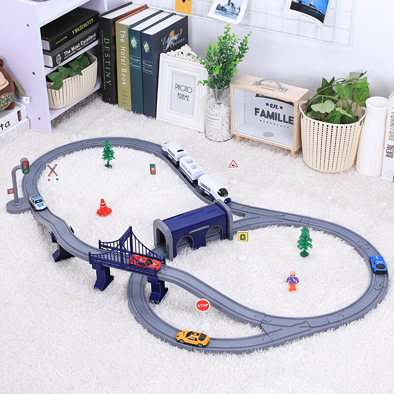儿童轨道车电动小火车高铁路轨道益智力动脑玩具男孩汽车赛道游戏
