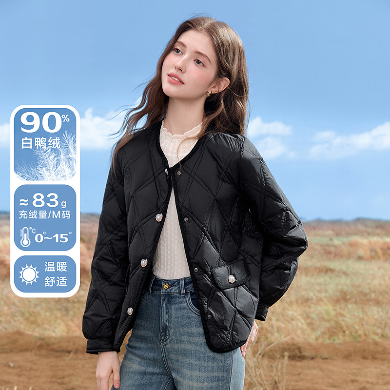 betu百图小香风黑色薄款羽绒服女短外套2025年秋季新款90绒夹克图片