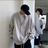 灰色