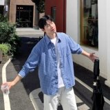蓝色