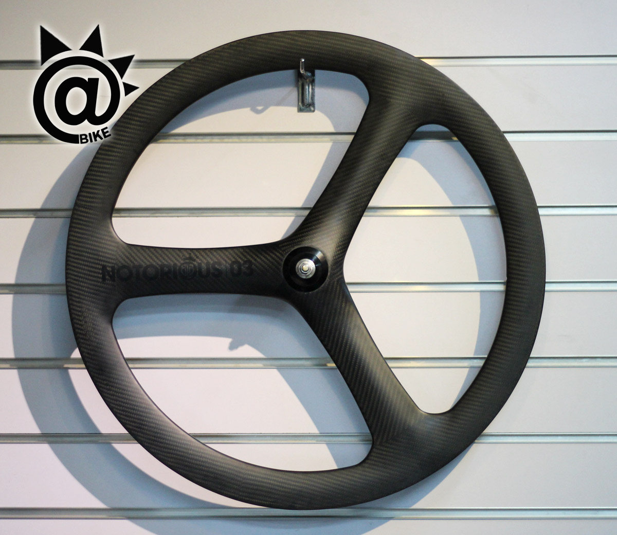 @BIKE FIXED GEAR 英國倫v敦BLB Notorious 03 碳纖維 3刀輪 现货,自行车/骑行装备/零配件,车圈/刀圈,淘宝优惠券,粉丝福利购,淘宝优惠卷