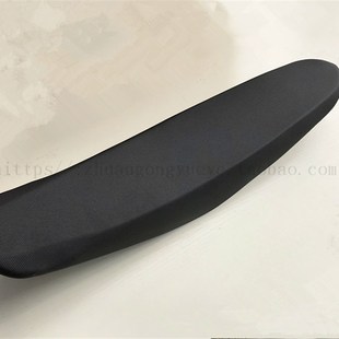 猎豹战舰911车坐垫座垫 X85坐垫波速尔歼2 越野摩托a车凌骑K6