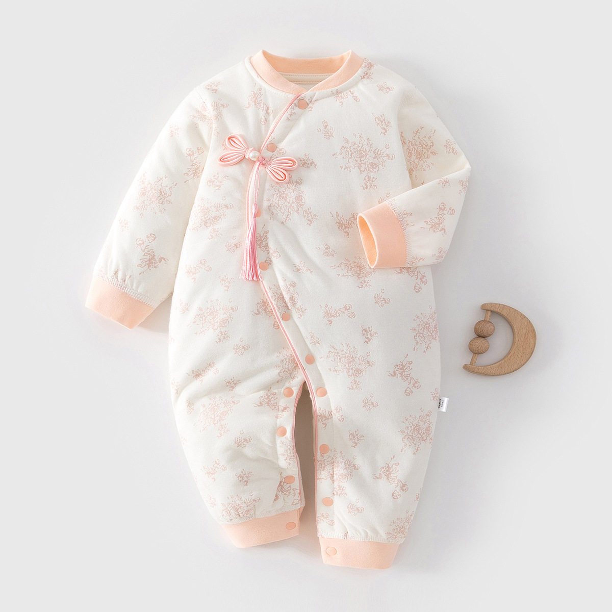 女宝宝秋冬款40克薄棉保暖连体衣婴儿秋冬款衣服国风爬爬服外出服