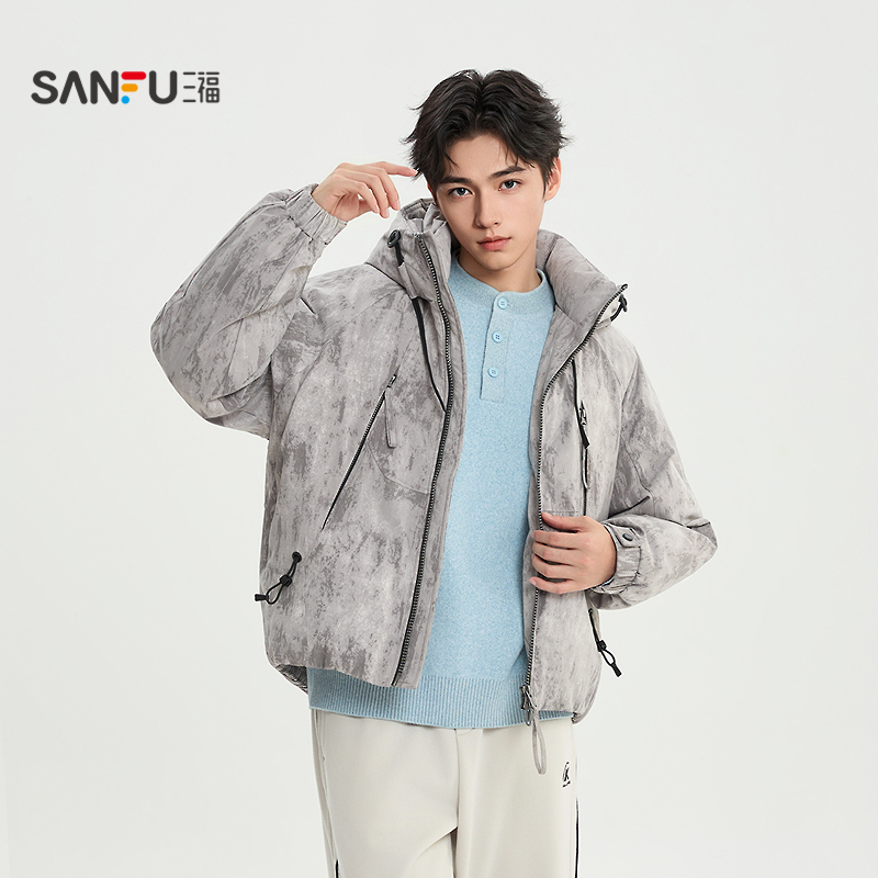 三福2025冬季男士满版花版拉链口袋羽绒服 休闲带帽外套512416