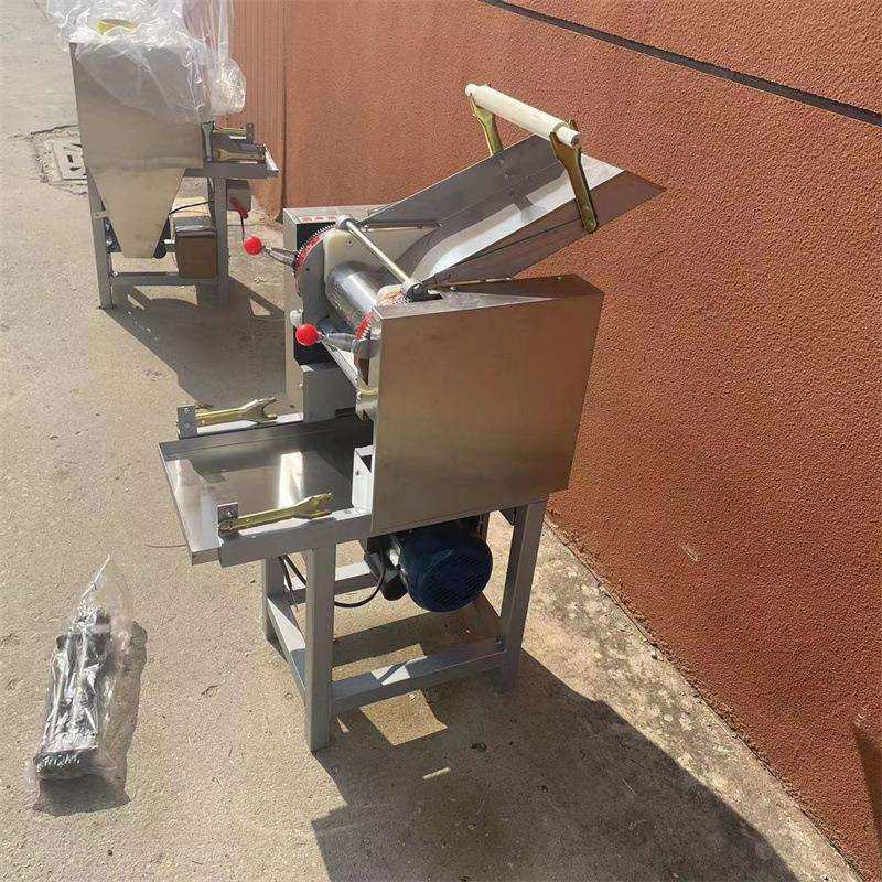 家用小型鲜面条机 商用大型爬杆叠皮挂面机 多功能水饺皮压面机