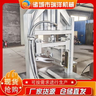 大产量牛头开头机 厂家热卖液压式猪脑袋劈半机 家畜羊头分半设备