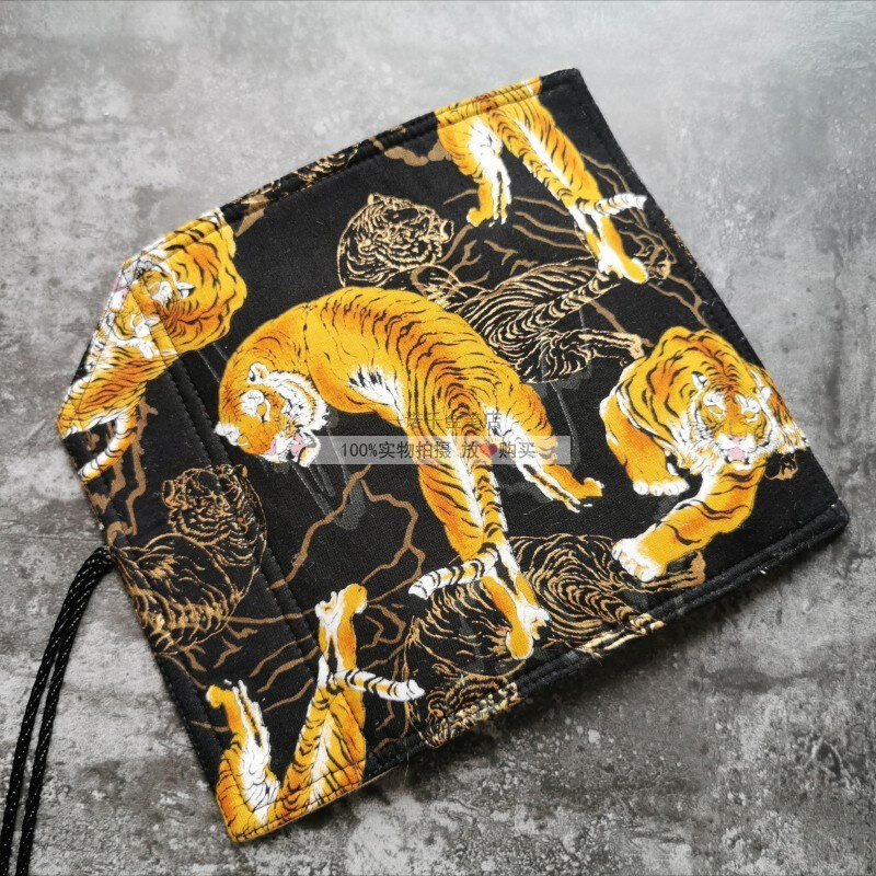 一诺千金手作纯棉和风烫金钢笔手工老虎笔帘 猛虎下山 时尚卷笔袋