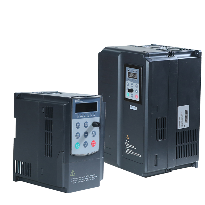 变频器1.5 0.75 2.2单相220V4 5.5 7.5 三相11 15 18.5KW 380V