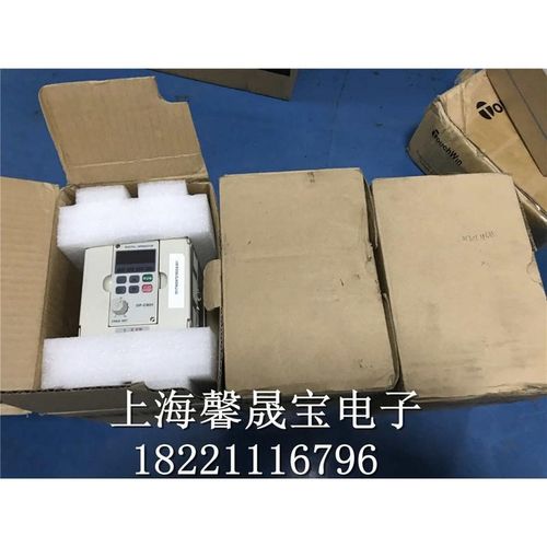 海利普变频器eHLPC+01D523BY门机1.5KW220V现货3台