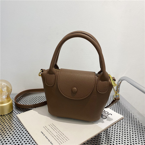 原创爆款小众设计时尚百搭饺子包