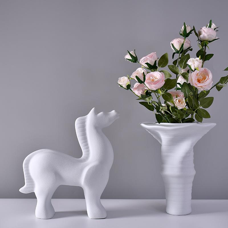 北欧简约磨砂白创意摆件花器现代美式家居客厅装饰背景玄关陶瓷