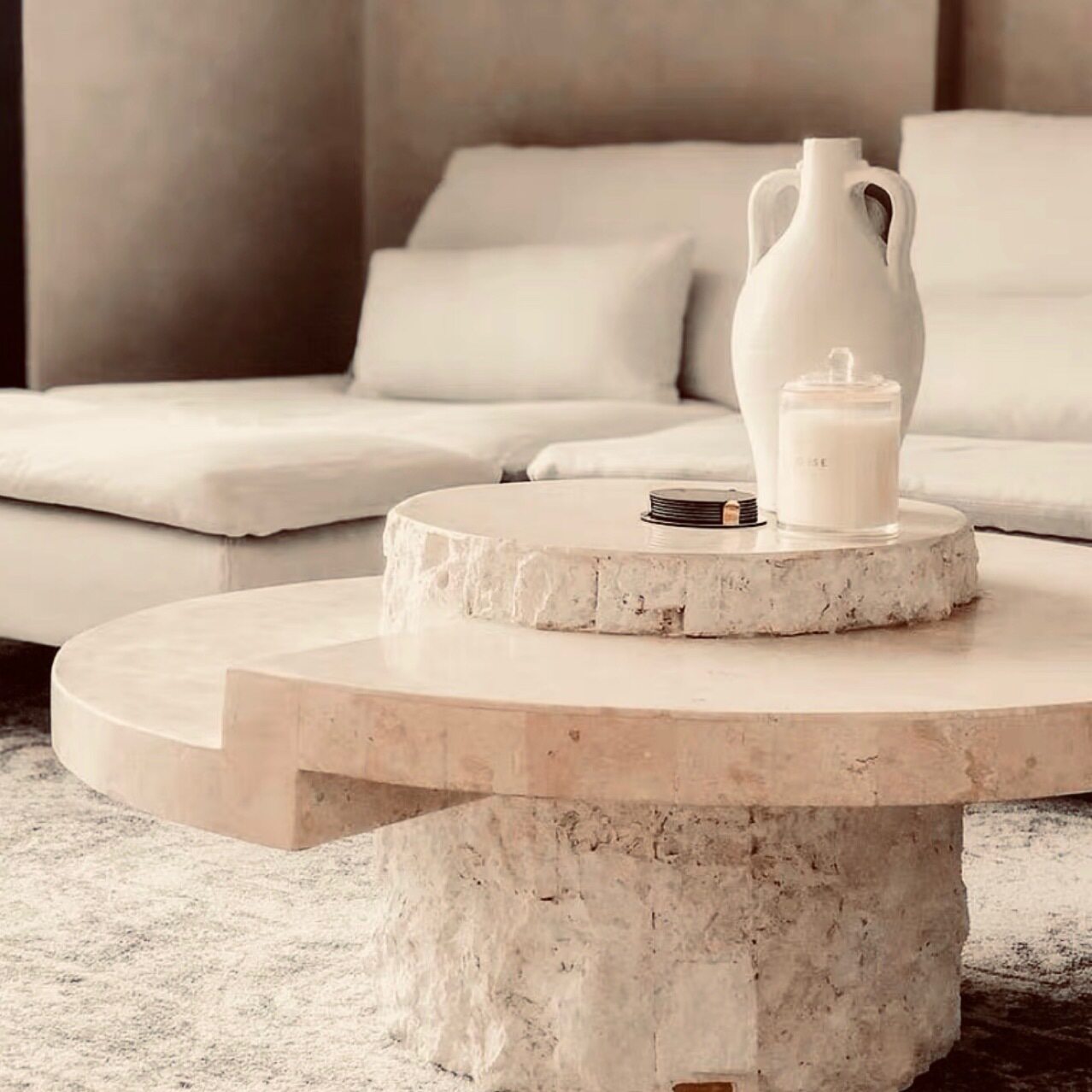 黄洞石天然石材莱姆石瓷砖石灰华餐桌吧台茶几底座travertine