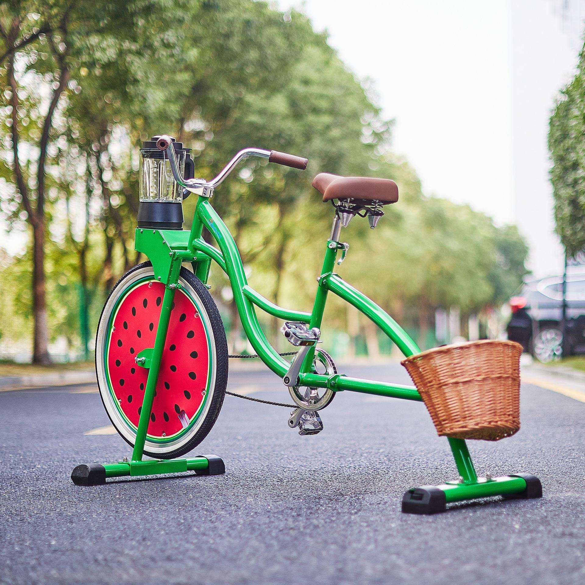 易喜EXI独轮车娱乐设备工厂暖场绿色沙冰机动感单车