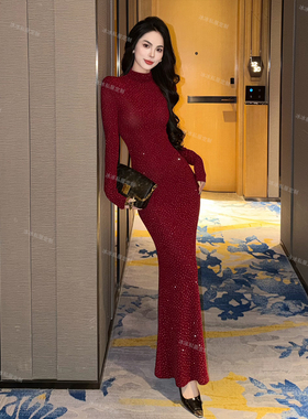 秋冬新款高级设计感小众烫钻鱼尾气质名媛风晚宴礼服感连衣裙