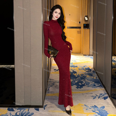 秋冬新款高级设计感小众烫钻鱼尾气质名媛风晚宴礼服感连衣裙