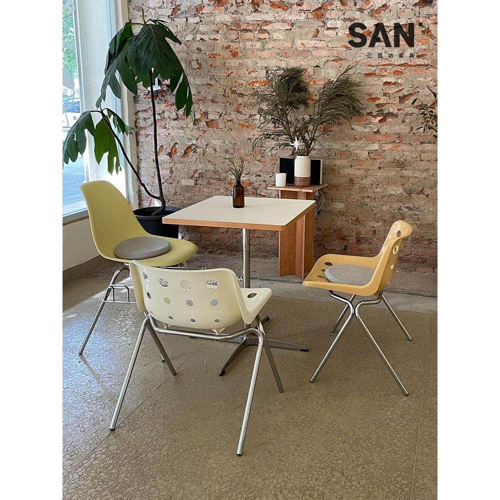 网红ins风咖啡店桌椅组合韩式甜品奶茶蛋糕店简约伊姆斯餐椅商用