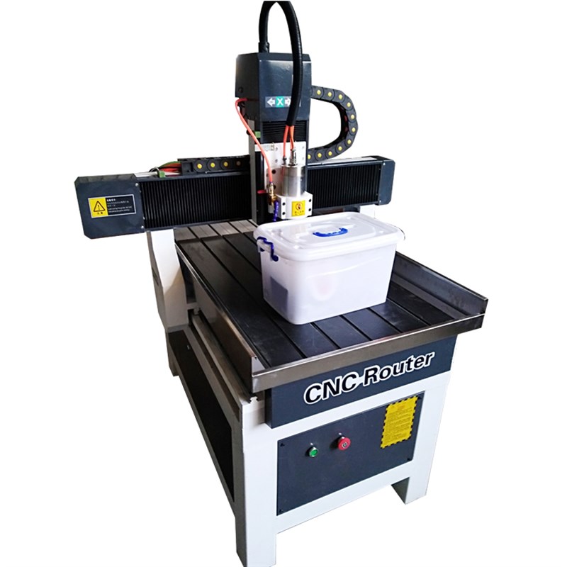 雕刻机6090方轨平面立体雕刻机 广告机 木雕 石材机 金属雕刻机