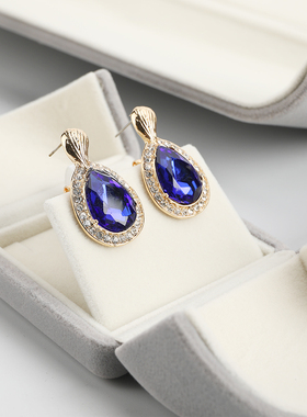 极速Flannelette kjewelry ring on the ring box necklace penda